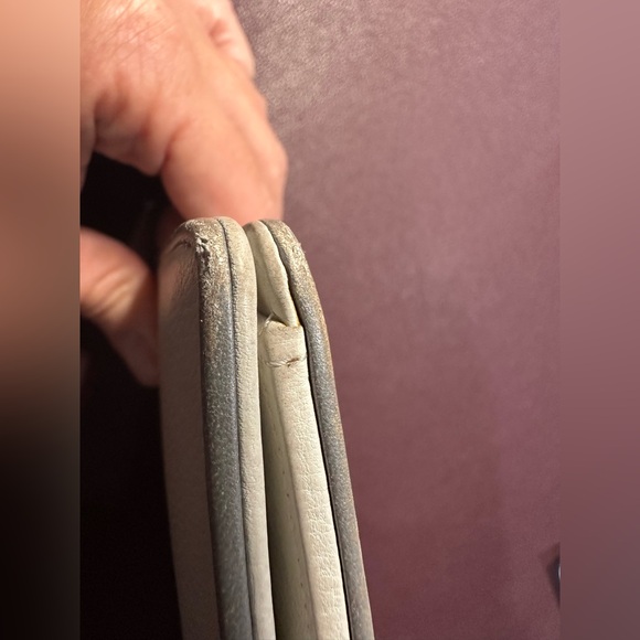 Chanel Bifold Wallet - Picture 4 of 15